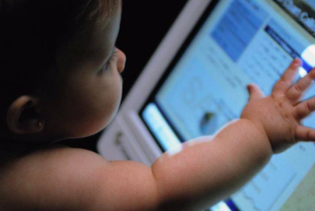 Как казахстанцы смогут контролировать начисления выплат детям из Нацфонда