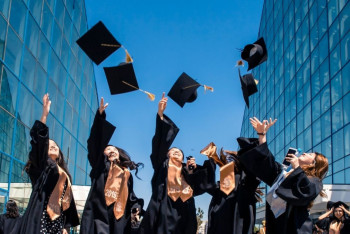 Фотография к новости: Coursera в казахстанских вузах: чему и за чей счёт будут обучать студентов