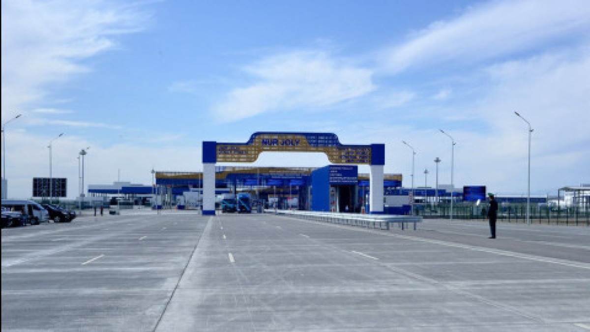 Электронную очередь внедрят на границе Казахстана с Узбекистаном и Туркменистаном