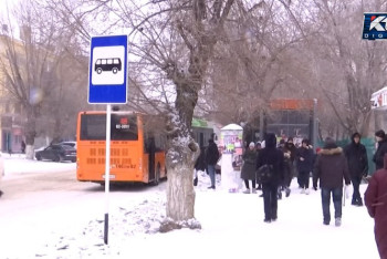 Фотография к новости: В Актобе не могут уволить водителей автобусов, которые отказались работать