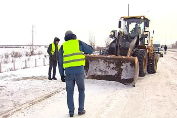 Фотография к новости: Дорожники Казахстана перешли на усиленный режим работы из-за непогоды