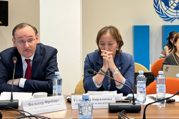 Фотография к новости: Законопроект "О масс-медиа" обсудили зарубежные эксперты в Астане