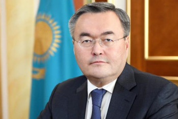 Фотография к новости: Мухтар Тлеуберди о российских релокантах и антиядерной политике Казахстана