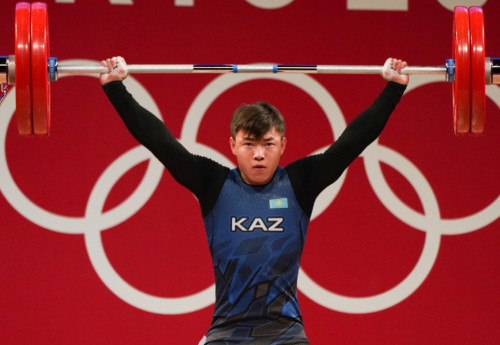 Фотография к новости: Казахстанский тяжелоатлет Игорь Сон дисквалифицирован на 8 лет за допинг