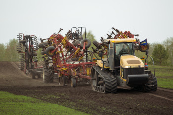 Фотография к новости: Для обеспечения весенне-полевых работ выделено 140 миллиардов тенге