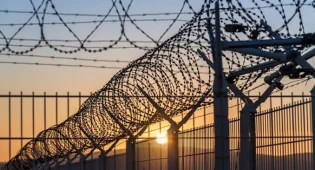 Сбежавшего осужденного задержали в течение часа в ВКО