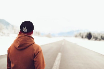 Фотография к новости: Без вести пропавшего 21-летнего акмолинца разыскивает полиция Астаны