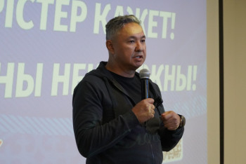 Фотография к новости: Члены партии "Ак жол" провели встречи с трудовыми коллективами в Алматы