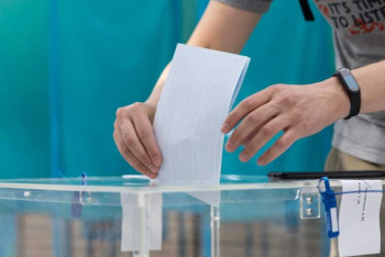 Казахстанских блогеров будут штрафовать за опросы по выборам в мажилис и маслихаты