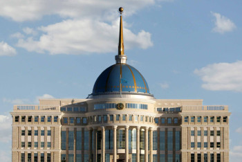 Фотография к новости: Токаев наградил казахстанских спасателей, работавших в зоне бедствия в Турции