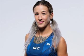 Фотография к новости: Теперь я бью не только людей: "Убийца демонов" Мария Агапова стала мастером тату