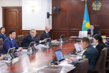 Фотография к новости: Алихан Смаилов назвал причины высокой смертности от онкологии в Казахстане