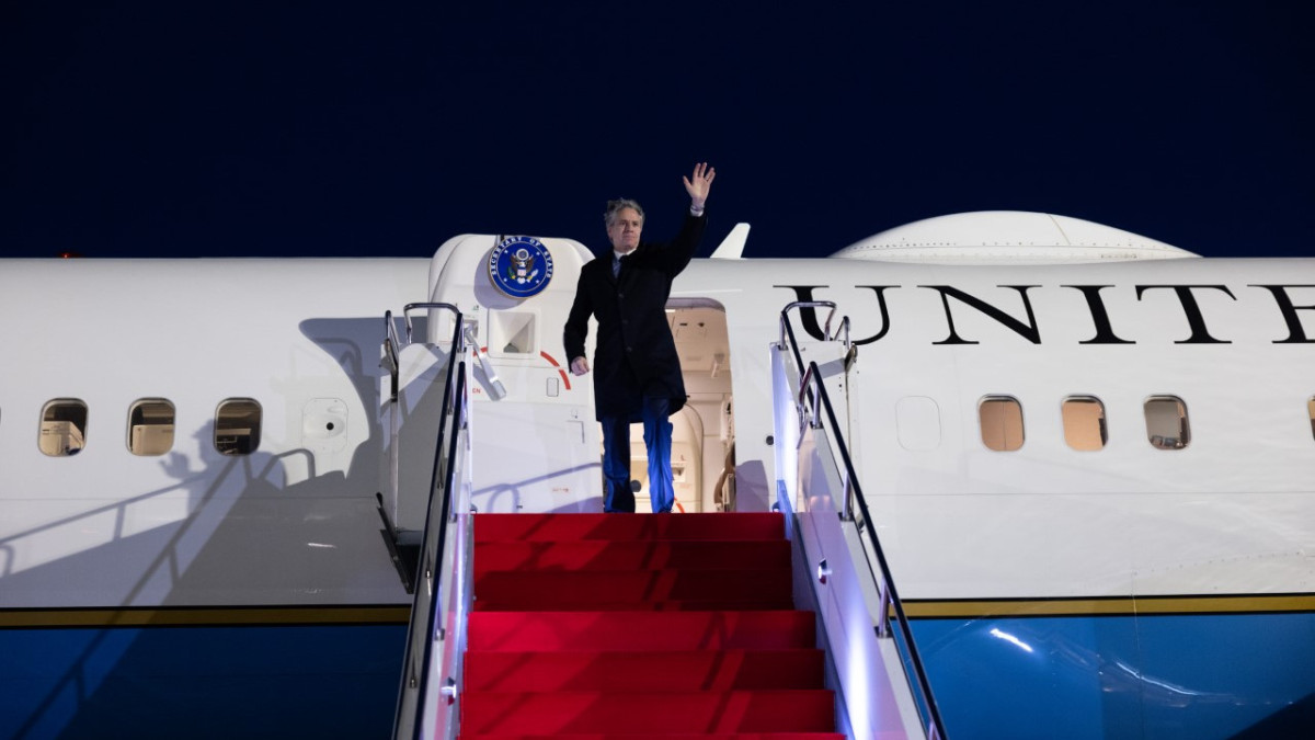 twitter.com/SecBlinken