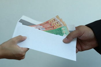 Фотография к новости: Куда потратят конфискованные у коррупционеров 120 млрд тенге, рассказали в Минфине