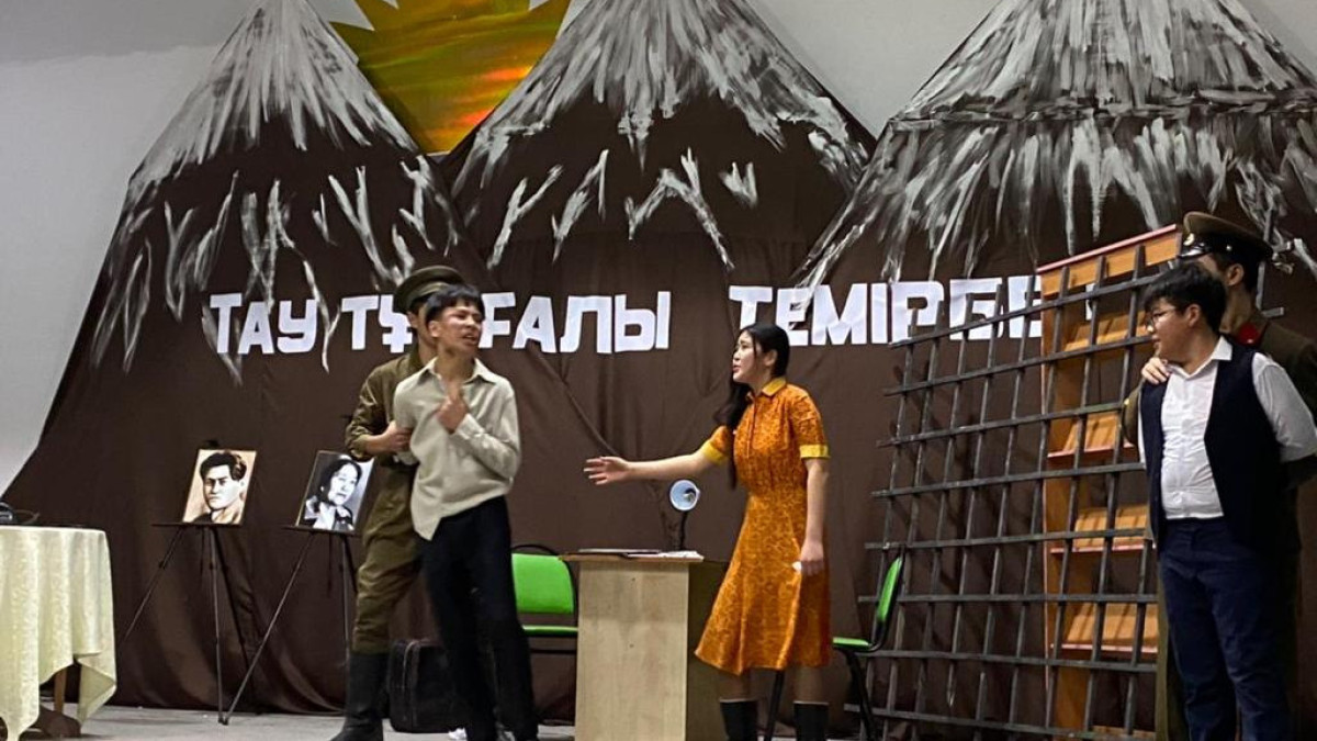 предоставлено худруком театра