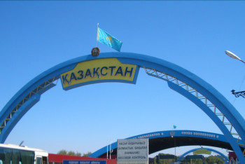 Фотография к новости: Находящиеся в розыске мужчины пытались незаконно пересечь границу в Казахстане