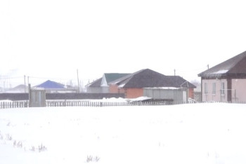 Фотография к новости: Жители пригорода Актобе жалуются на взрывы, которые разрушают их дома