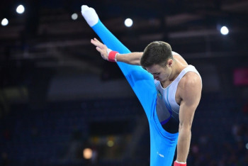 Нариман Курбанов взял золото на этапе Кубка мира по спортивной гимнастике