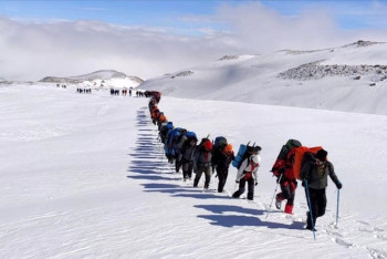 Фотография к новости: Альпинисты совершат восхождение в память о погибших от землетрясений в Турции