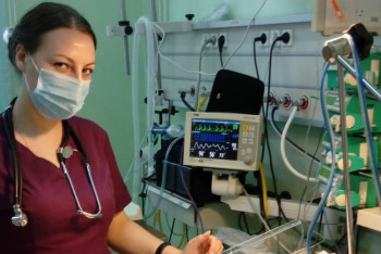 Фотография к новости: "Дети в реанимации - это и мои дети" - о сложной профессии рассказала врач из Алматы