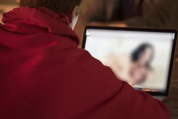 Фотография к новости: Штраф за посещение порносайтов - в МВД объяснили рассылку