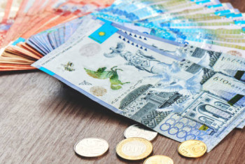 Фотография к новости: Многодетным матерям увеличат соцпособия в Казахстане