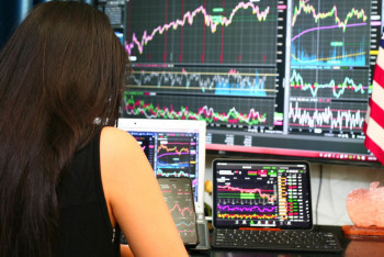 Фотография к новости: В Казахстане треть IT-специалистов составляют женщины