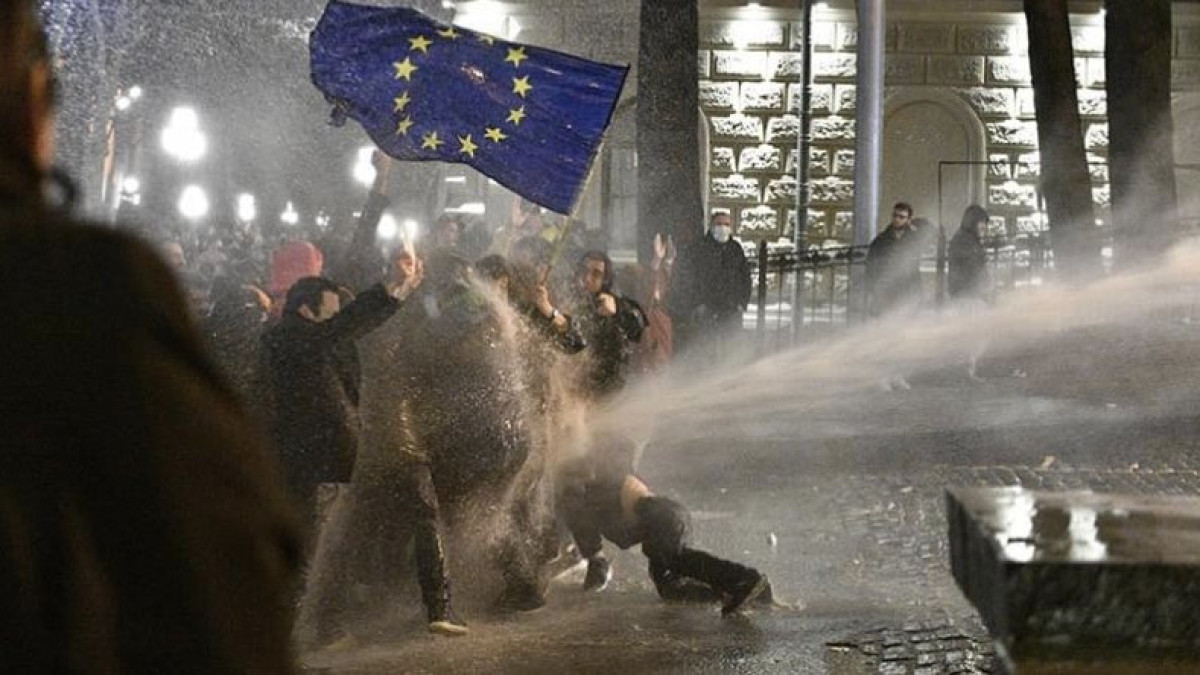 Twitter / Gigi Pipia