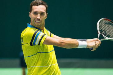 Фотография к новости: Казахстанский теннисист неудачно стартовал на турнире в Швейцарии