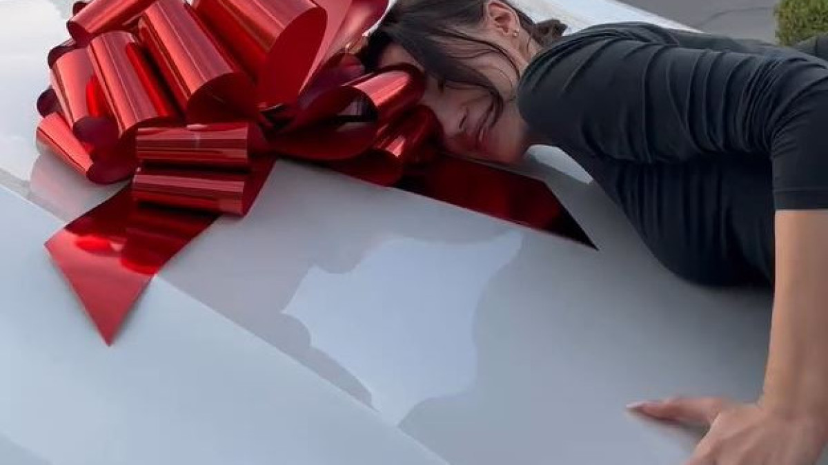 скриншот с видео