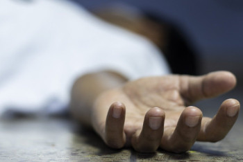 Фотография к новости: Мужчина выпал из окна 10 этажа в Талдыкоргане