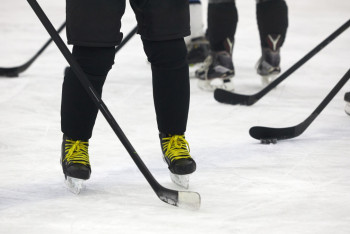 Каток и хоккейная площадка могут появиться в школах Казахстана