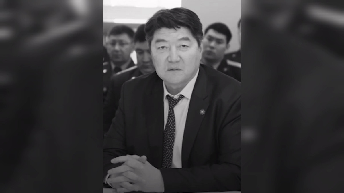 В Генпрокуратуре рассказали о скончавшемся на рабочем месте прокуроре