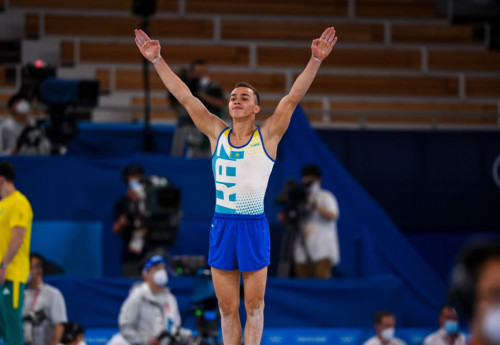 Фотография к новости: Милад Карими победил на этапе кубка мира по спортивной гимнастике