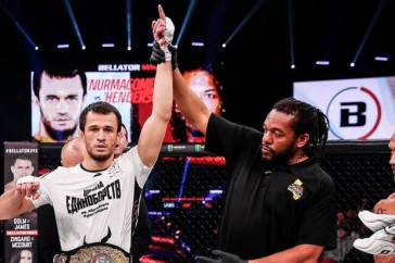 Фотография к новости: Брат Хабиба брутально задушил легенду ММА в Калифорнии