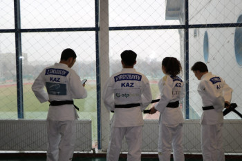 Фотография к новости: За 500 дней до старта: как казахстанские спортсмены готовятся к Олимпиаде-2024