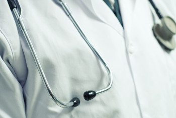 Фотография к новости: Медики рассказали о состоянии мужчины, до полусмерти избитого подростками