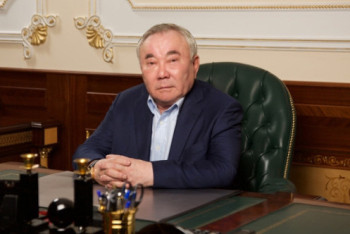 Фотография к новости: Болата Назарбаева обязали вернуть государству акции алматинского завода