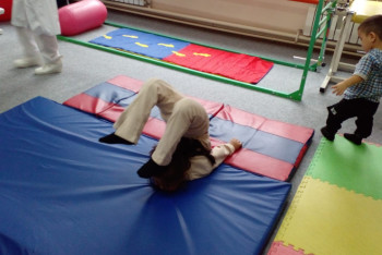 Фотография к новости: Укол на вырост: дети с редким заболеванием бесплатно получили современное лекарство