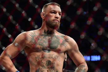 Фотография к новости: Макгрегор собрался перехватить у Рахмонова титул чемпиона UFC