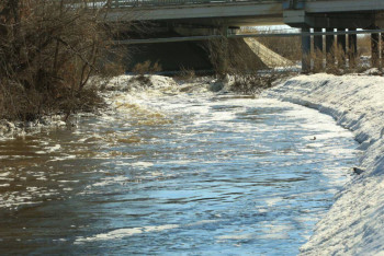 Фотография к новости: Два дома, 12 дворов подтоплены в посёлке Каратал в Актюбинской области