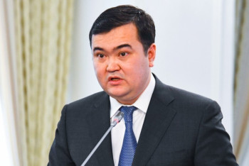 Фотография к новости: 100 дней в кресле акима: что думают астанчане о работе Жениса Касымбека