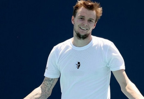 Фотография к новости: Лучший теннисист Казахстана проиграл 134-й ракетке мира