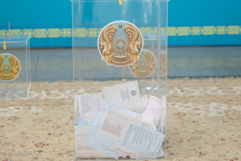 Фотография к новости: "Не скрываются за партийными списками" - известный тревел-блогер об особенностях выборов