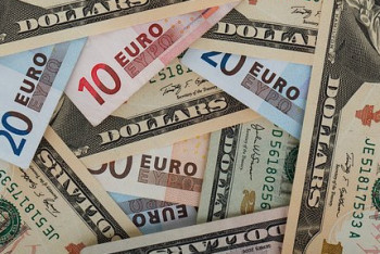 Фотография к новости: Каким будет курс доллара в праздничные дни в Казахстане