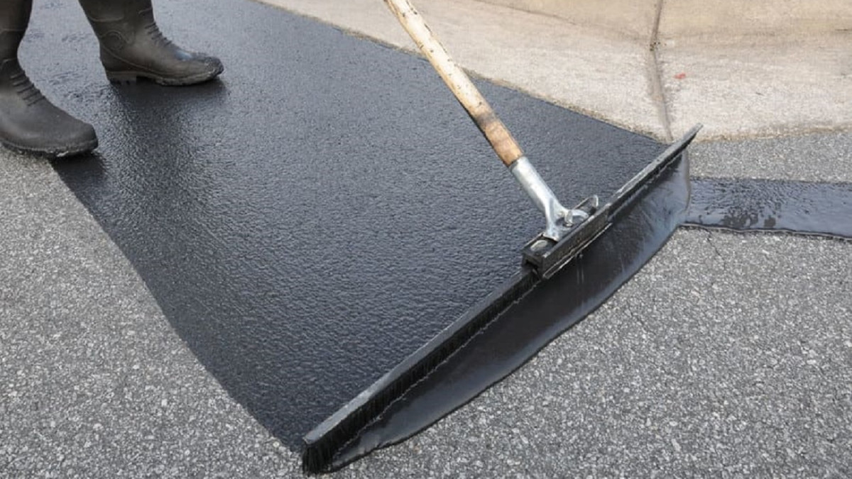 Автотрассу Кызылорда-Жезказган начали реставрировать