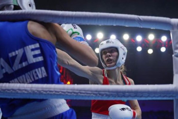 Фотография к новости: Карина Ибрагимова техническим нокаутом победила соперницу из Азербайджана