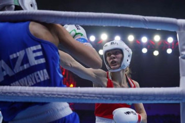 Фотография к новости: Карина Ибрагимова техническим нокаутом победила соперницу из Азербайджана