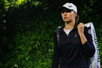 Первая ракетка мира Ига Швёнтек прилетит в Астану