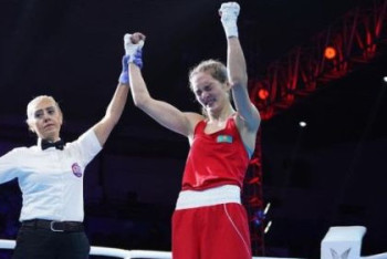 Фотография к новости: Две казахстанки пробились в финал женского чемпионата мира по боксу в Индии